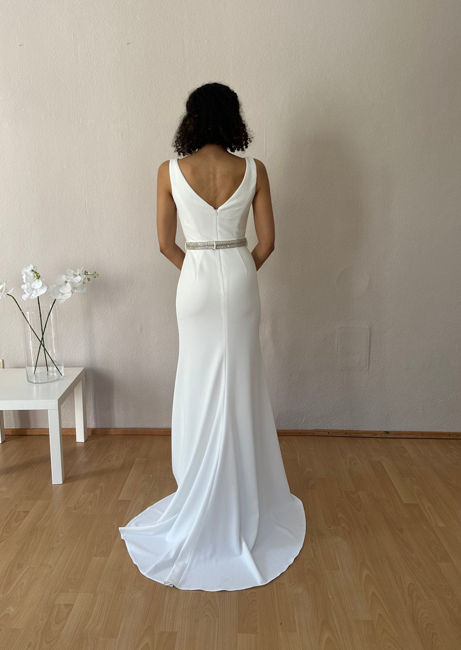 Star Night Bridal Couture 1243 Stretch Crepe (inkl. Strass-Gürtel)